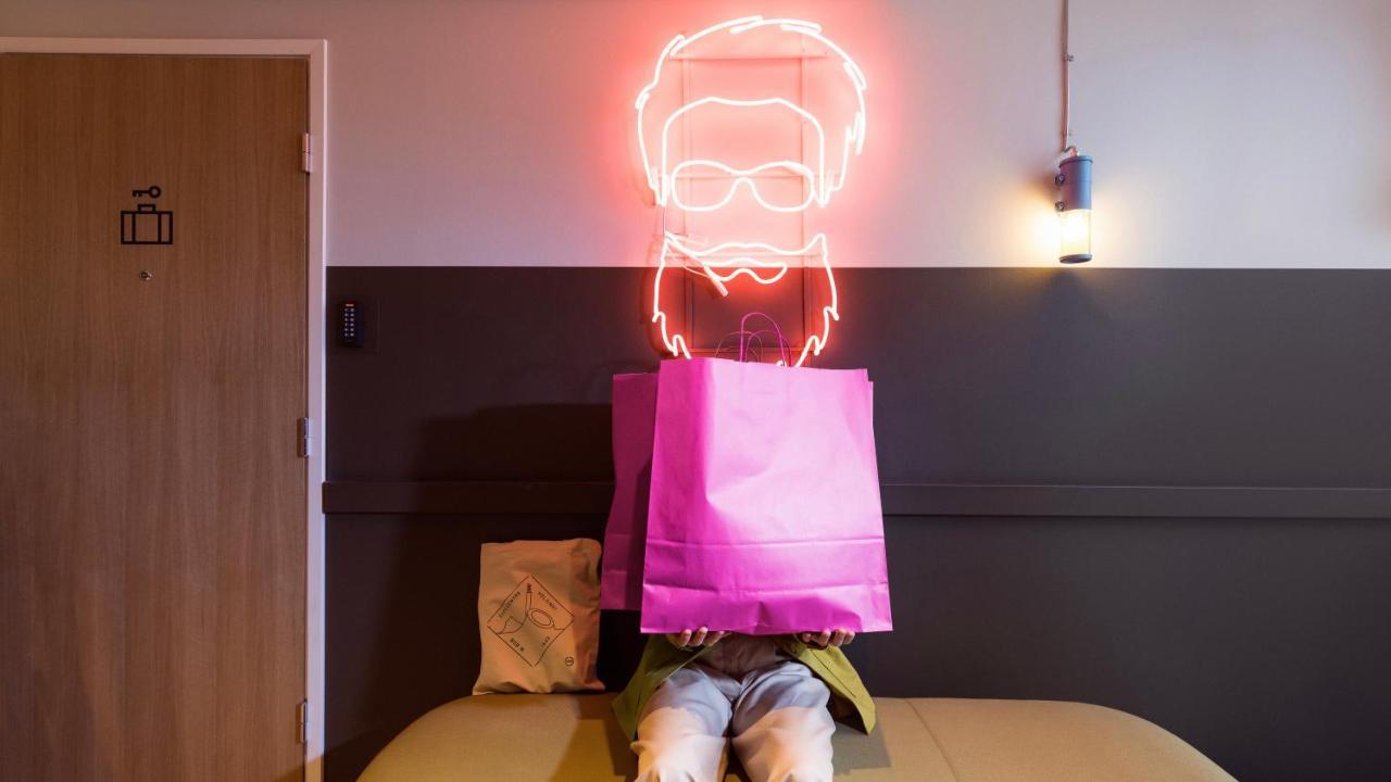 Bob W City Centre ヘルシンキ エクステリア 写真
